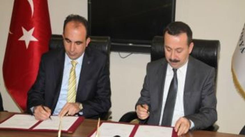 Sel&ccedil;uklu, &Uuml;niversiteyi G&uuml;zelleştirecek