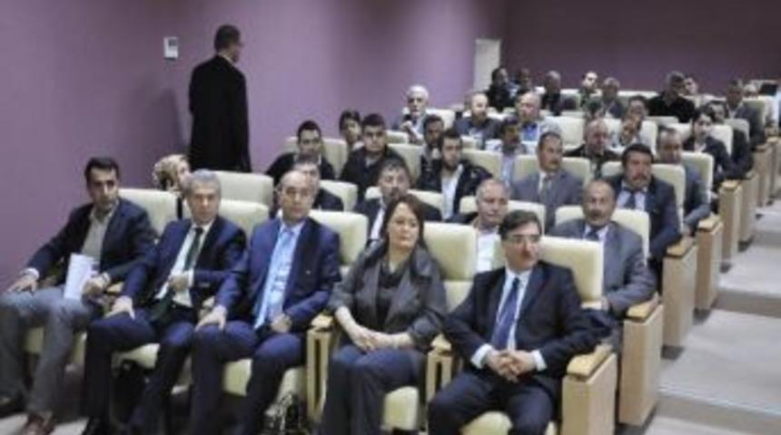 Ak Parti &Ccedil;alışmalarını Değerlendirdi
