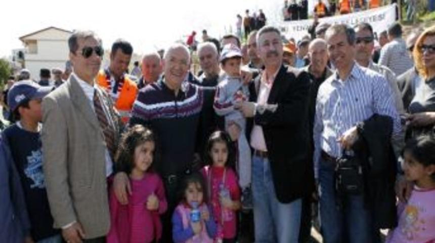 Batıkent&rsquo;te 500 Ağa&ccedil; Daha Toprakla Buluştu
