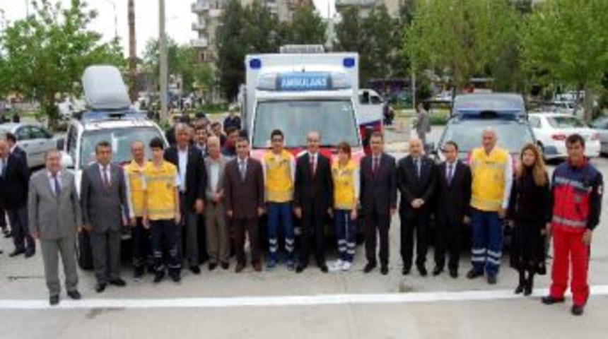 Sağlık Bakanlığı Adıyaman&rsquo;a 3 Yeni Ambulans G&ouml;nderdi