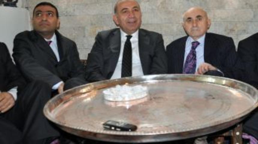 G&uuml;rsel Tekin: Genel Başkan'ın Bundan Sonraki Tavrı Net Olacak