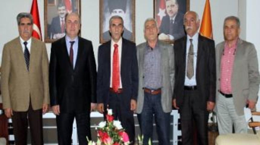 Tuncelililer Derneği&rsquo;nden Ak Parti&rsquo;ye Ziyaret