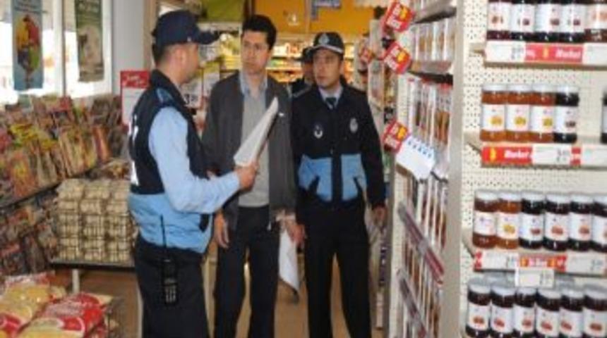 Aydın Belediyesi B&uuml;y&uuml;k Alışveriş Marketlerini Denetledi