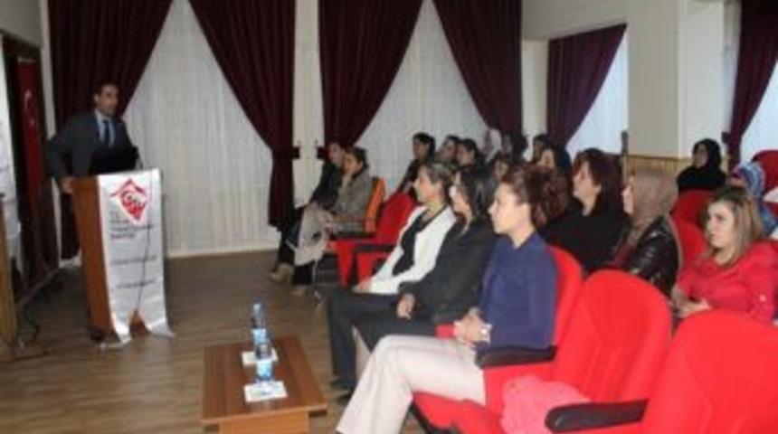 Erzincan'da Evlilik &Ouml;ncesi Eğitimler Başladı