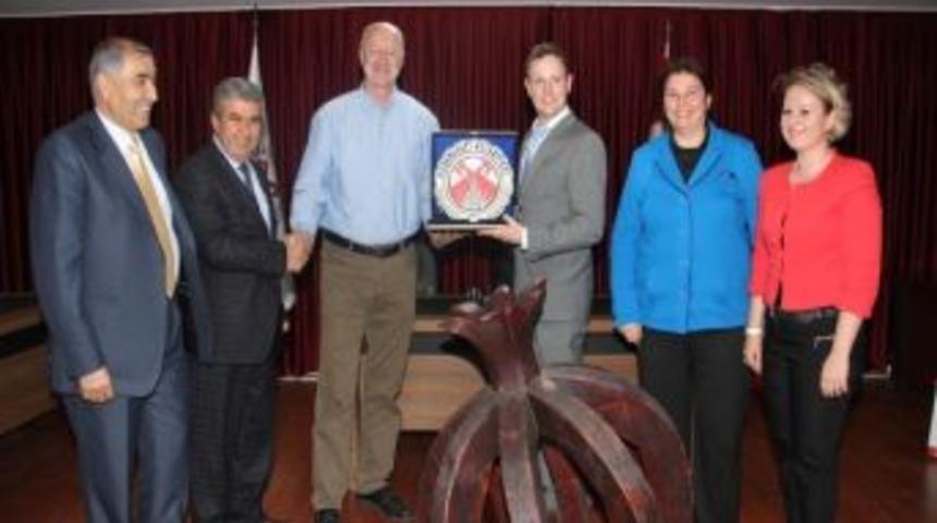 Hollandalı &Ouml;ğrenciler D&ouml;şemealtı'nda