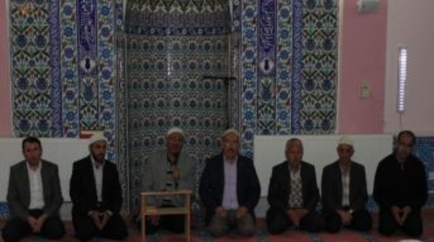 Şehit T&uuml;rk&uuml;st&uuml;n,denizli&rsquo;de Dualarla Anıldı