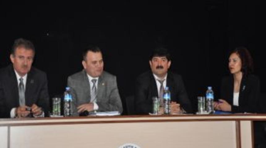 İneg&ouml;l'de Umam Toplantısı