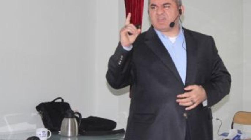 İmam-hatipli &Ouml;ğrencilere Seminer