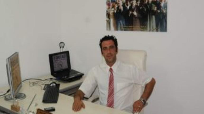 Fo&ccedil;a Ak Parti İl&ccedil;e Teşkilatında S&uuml;rpriz İstifa