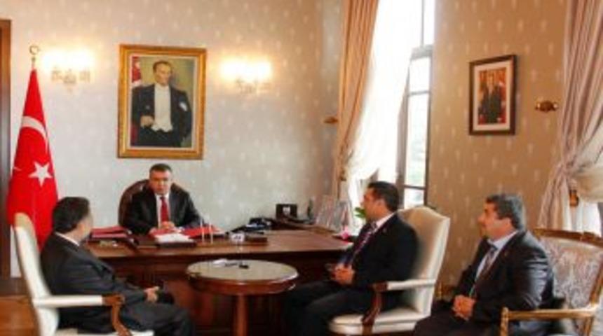 Vali Lekesiz: Sorunlar, Birliktelik Sağlanırsa Daha Kolay &Ccedil;&ouml;z&uuml;m Bulur