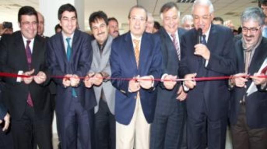 T&uuml;rkiye&rsquo;nin Ilk Lif Merkezi Zirve&rsquo;de A&ccedil;ıldı