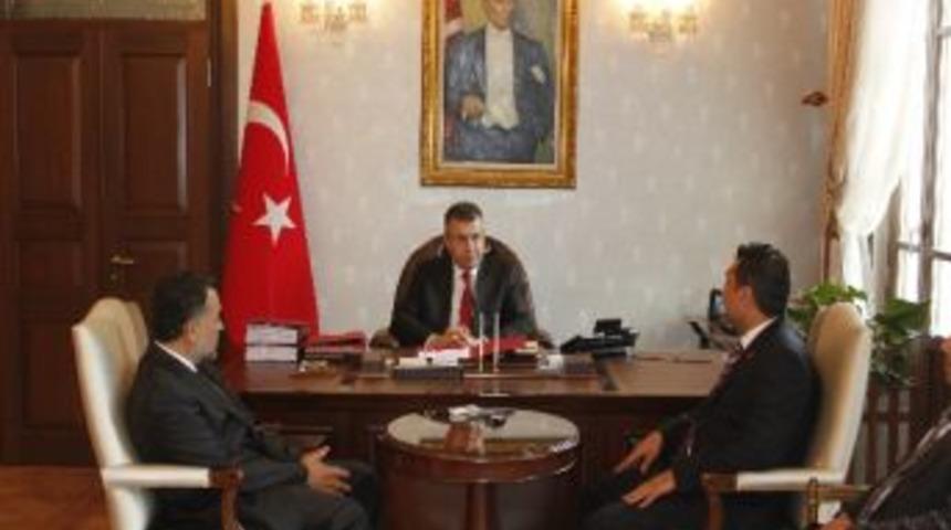 T&uuml;msiad&rsquo; Hatay Şubesı Valı Lekesız&rsquo;ı Zıyaret Etti