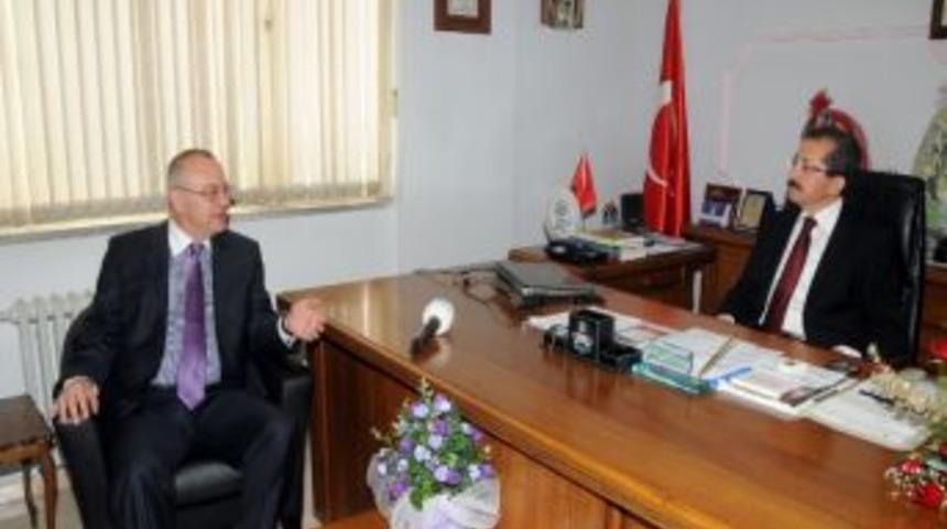 Başkan Ergün’den İl Müftüsü Cihan’a Ziyaret