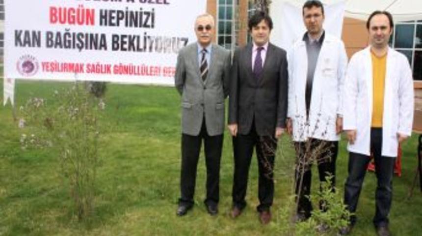 Kutlu Doğum Dolayısıyla Kan Bağış Kampanyası D&uuml;zenlendi