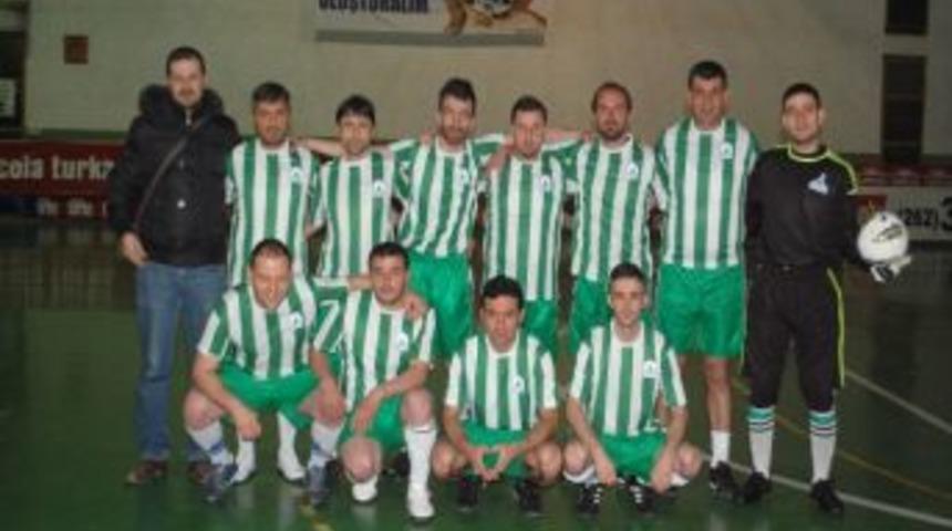 Kartepe'de &Ccedil;ekişme S&uuml;r&uuml;yor