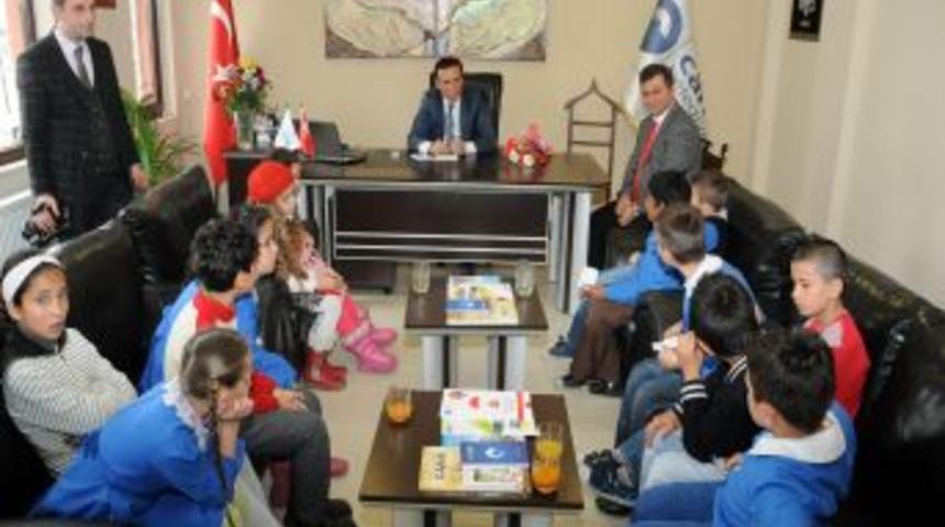 Canik Belediye Başkanı: 21. Y&uuml;zyıla Ayak Uydurmak Zorundayız