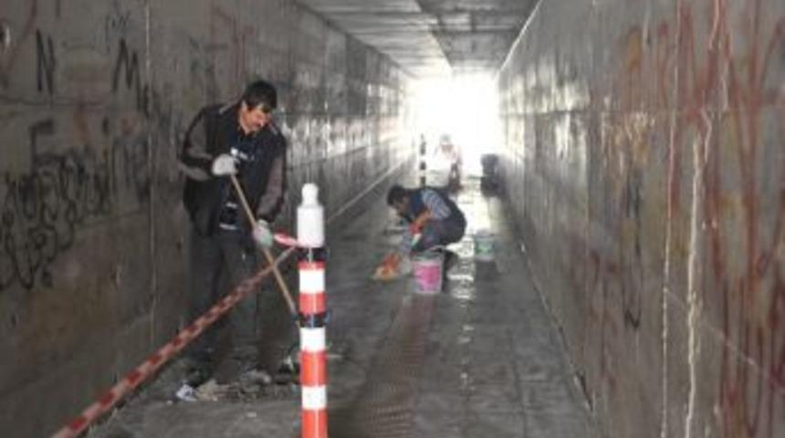Boz&uuml;y&uuml;k'te &Ccedil;evre Yolu Alt Ge&ccedil;idinde Yeni D&uuml;zenlemeler
