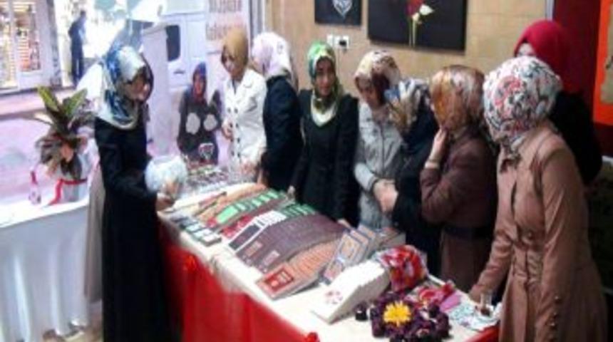 Sinop&rsquo;ta Kutsal Emanetler Fotoğraf Sergisi A&ccedil;ıldı