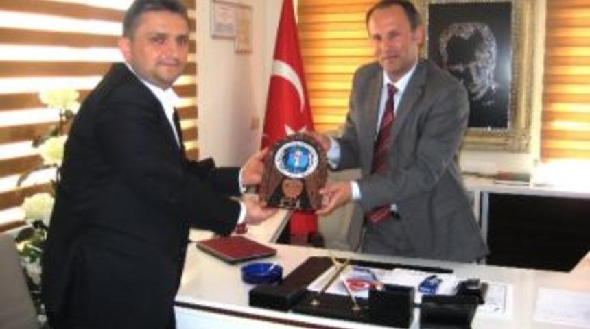 Madenci Lideri, Kemer Emniyet M&uuml;d&uuml;r&uuml; Yıldız&rsquo;ı Ziyaret Etti