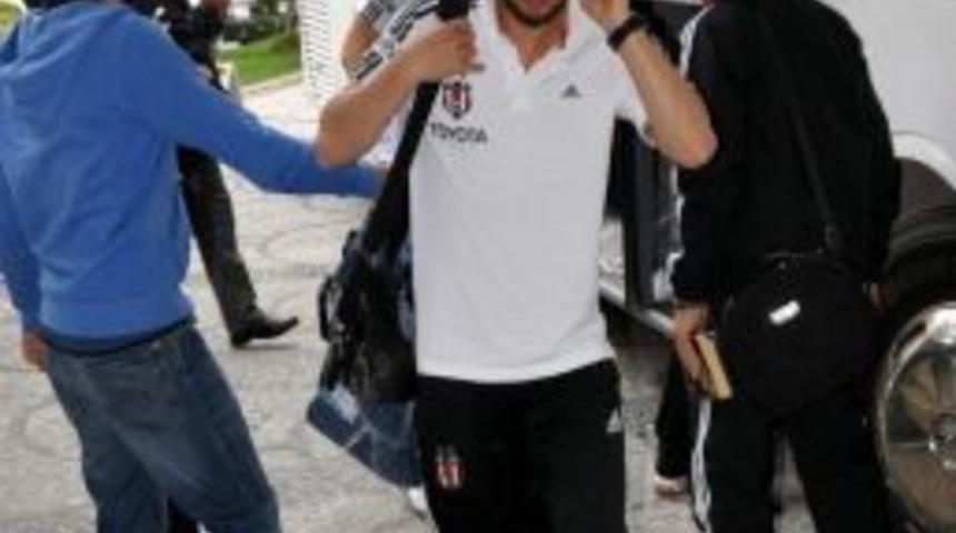Beşiktaş Kafilesi Manisa&rsquo;da