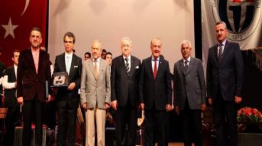 Amir Ateş&rsquo;ten Muhteşem Tasavvuf Konseri