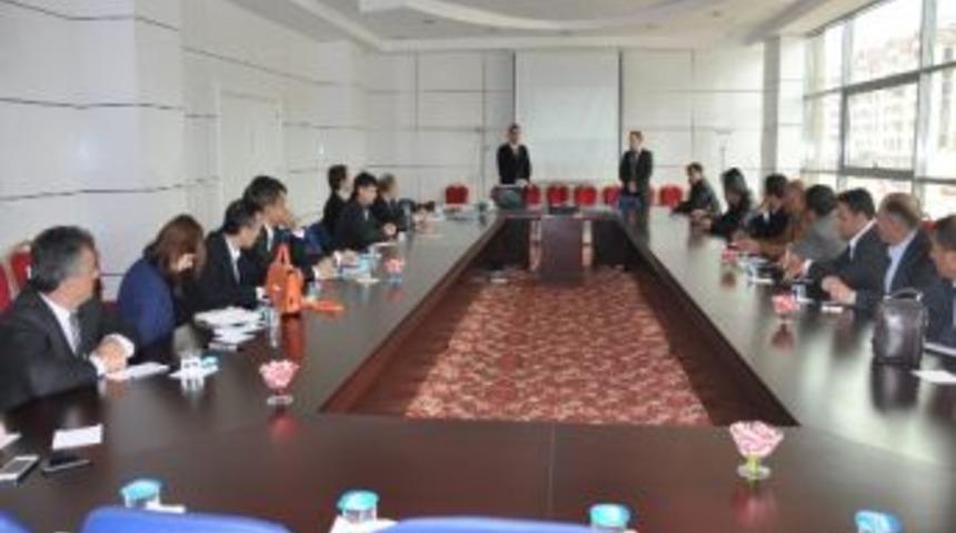 &Ccedil;ek Heyeti İle Elazığ'da Balık&ccedil;ılık Toplantısı Yapıldı