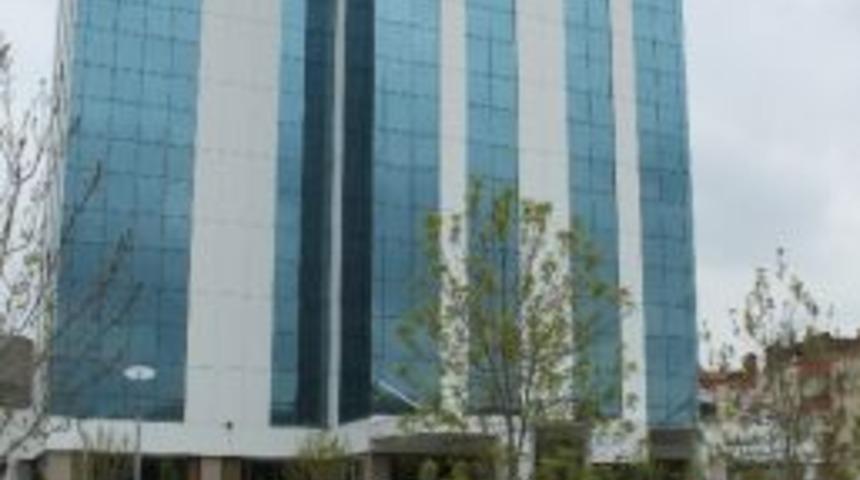 Japonlar İ&ccedil;in Otel &Ouml;n&uuml;ne &Ccedil;adır Kurdular