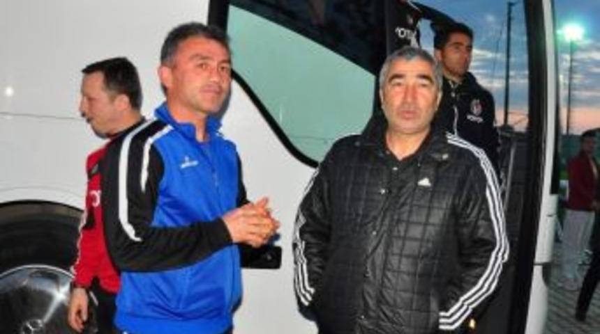 Beşiktaş Hazırlıklarını Manisa&rsquo;da S&uuml;rd&uuml;r&uuml;yor