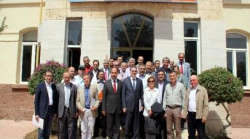 İzmir Tarım Grubu Adana'da