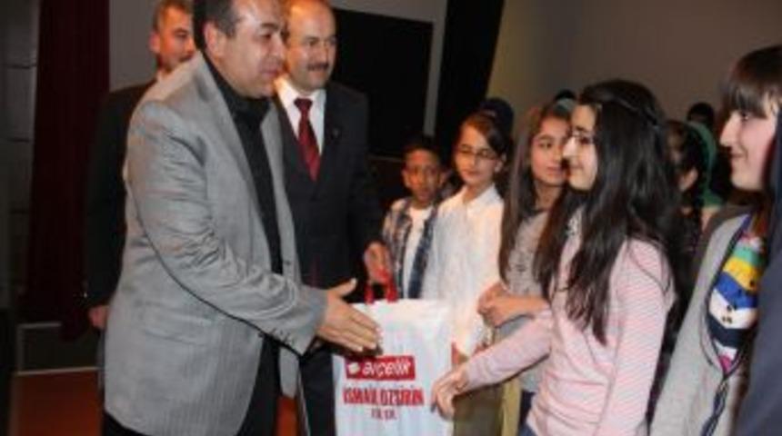 Turgutlu'da 5 Bin Kişi O &rsquo;nu Okudu