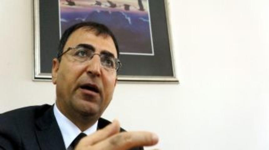 Diyarbakır Valisi Toprak: S&uuml;re&ccedil;, Vatandaşı Ger&ccedil;ek Davranış Kalıbına G&ouml;t&uuml;rd&uuml;