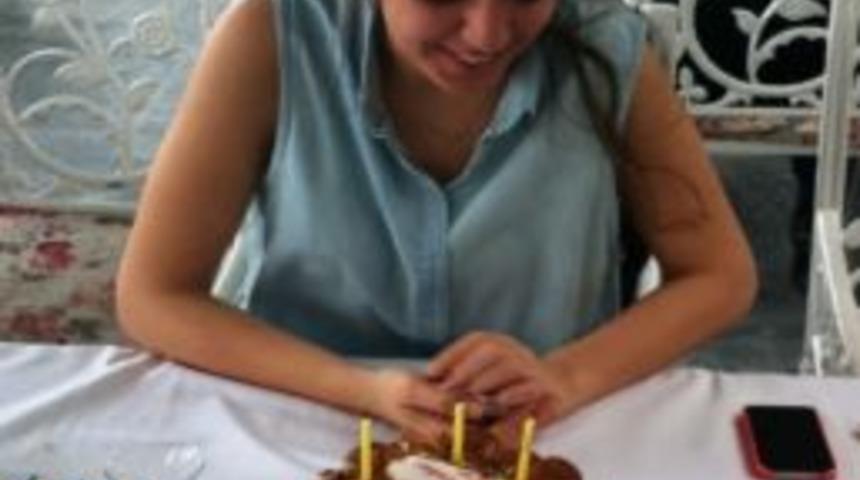 T&uuml;rkiye&rsquo;nin İlk T&uuml;p Bebeği 24 Yaşına Girdi