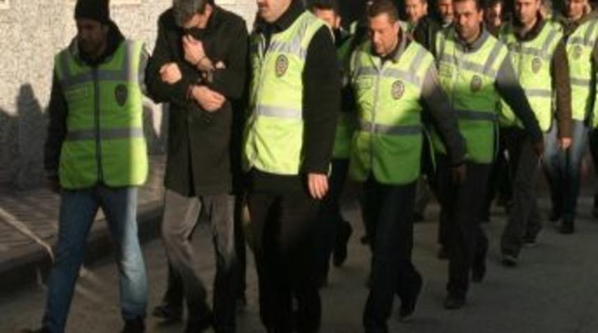 Dolandırıcılık &Ccedil;etesine İkinci Dalga: 7 G&ouml;zaltı
