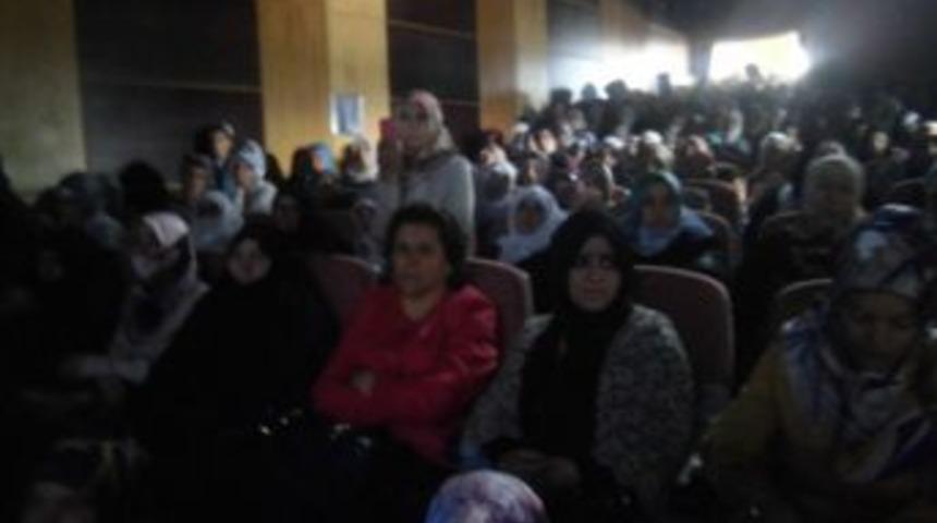 Varto Da Kutlu Doğum Konferansına Yoğun İlgi