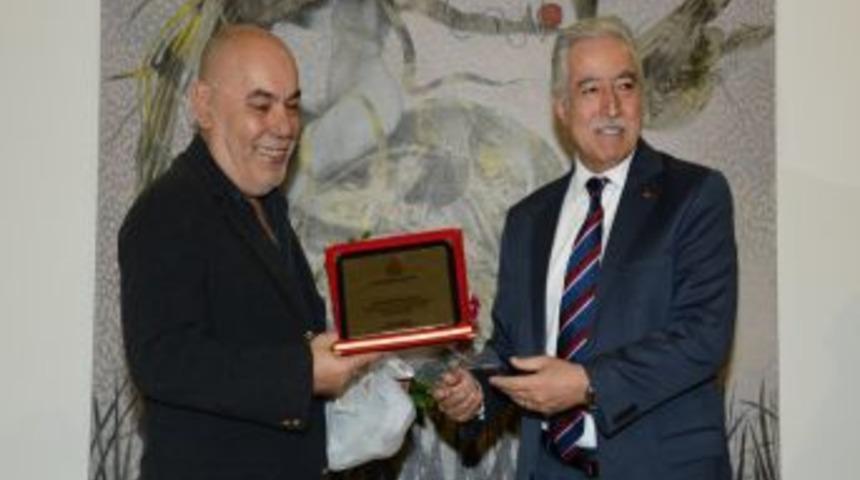 Ertuğrul Ateş&rsquo;ten 'romantik' Sergi