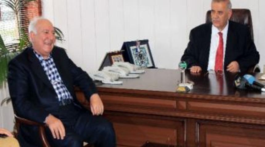 Ke&ccedil;eciler&rsquo;den Başkan Duvarcı&rsquo;ya Ziyaret