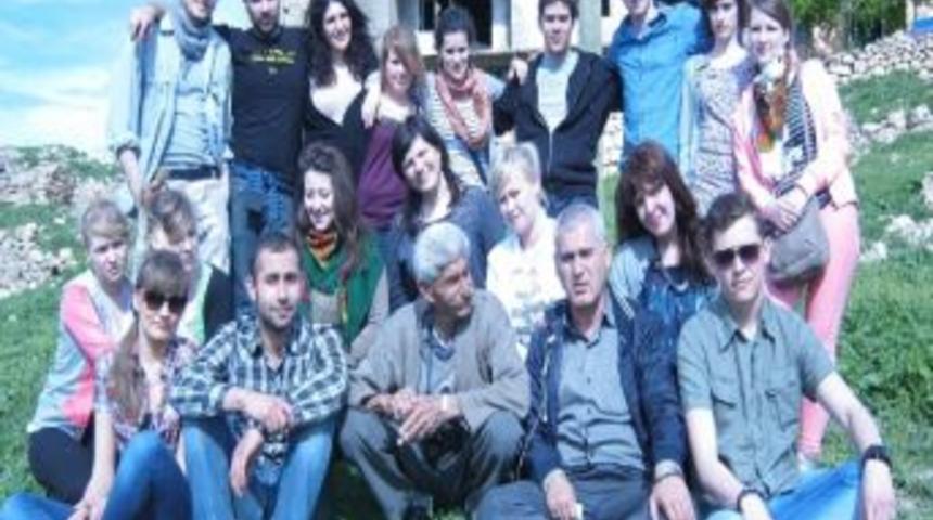 Avrupalı Gen&ccedil;ler Ezidi Bayramını Kutladı&rlm;