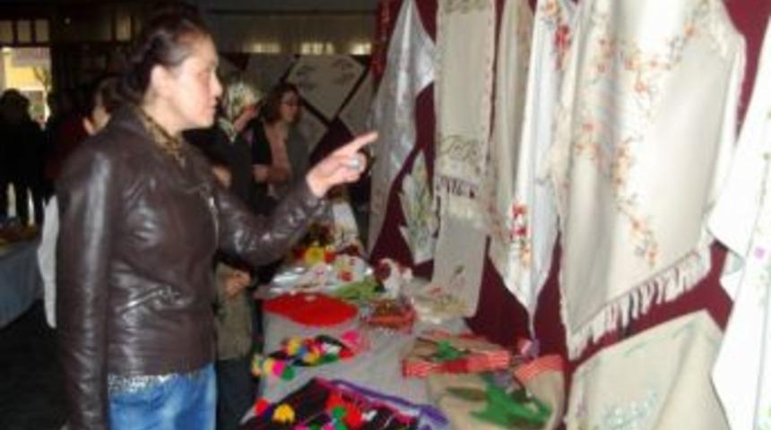 Giresun&rsquo;da Y&ouml;resel El Sanatları Sergisi A&ccedil;ıldı