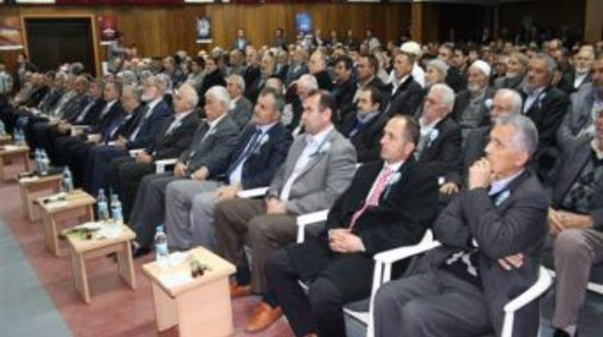 Kayseri M&uuml;ft&uuml;s&uuml; Maraşlıgil: Kadına Onur Ve Itibarı İslam Dini Getirmiştir