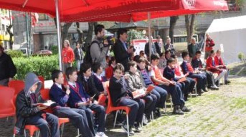 Deprem Similat&ouml;r Tırı Zonguldak&rsquo;ta