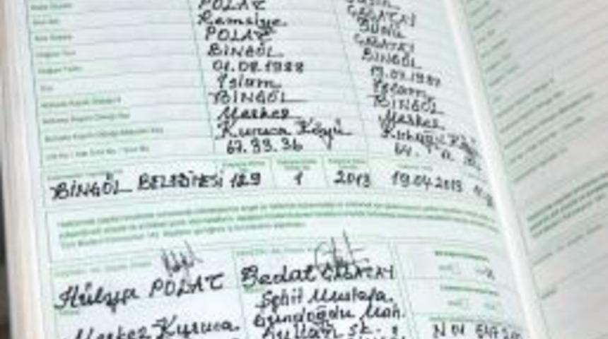 Cumhurbaşkanı G&uuml;l, Bing&ouml;l'de Nikah Şahitliği Yaptı