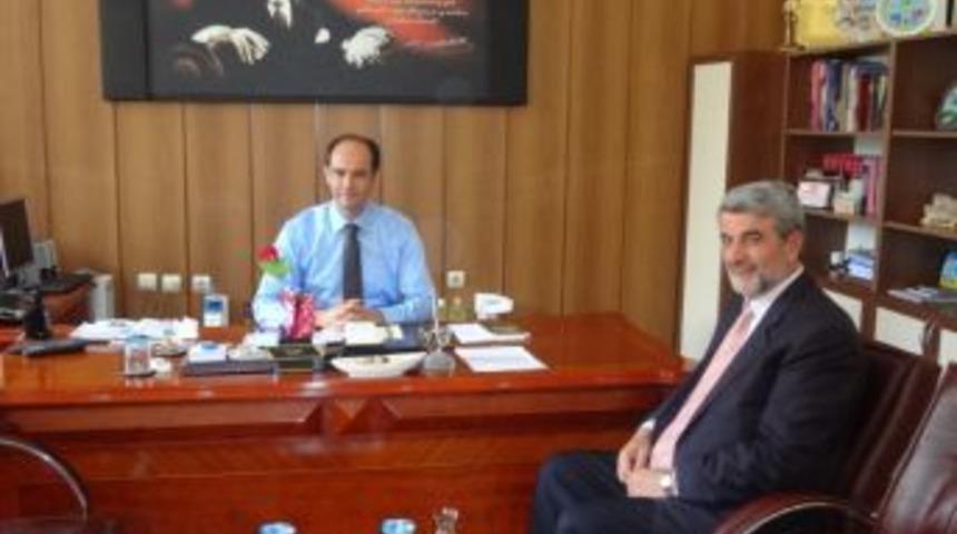 Edremit Meydanda Pilav- Ayran Ziyafeti