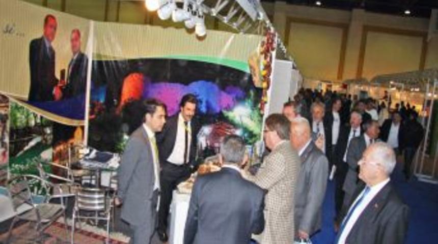 Kozan, Turizmin G&ouml;zbebeği Antalya'da Tanıtıldı