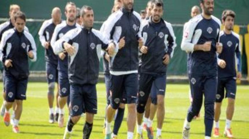 Shota Arveladze: Kaderimizi Kendimiz &Ccedil;izeceğiz