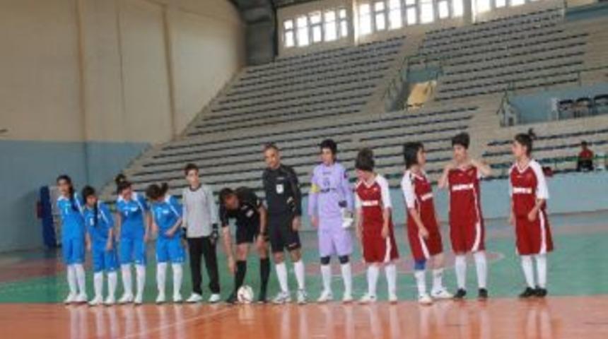 Hakkari Kız Teknik Ve Meslek Lisesi&rsquo;nin Başarısı