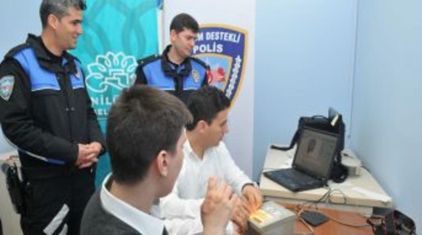 Engellilerin Parmak Izi Evlerinden Alınacak