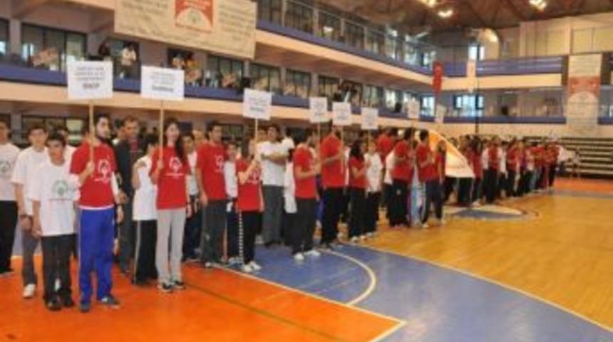 Ulusal Y&uuml;zme Oyunları &Ouml;zel Olimpiyatları A&ccedil;ılış T&ouml;reni