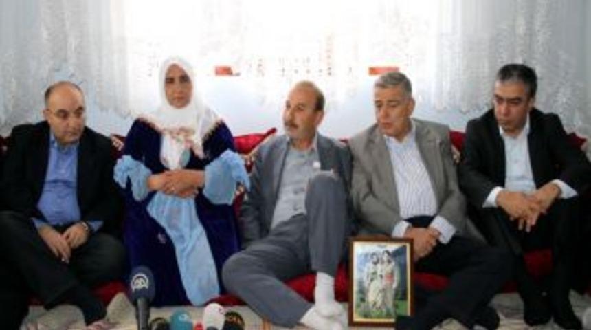 Dağda Kızını Kaybeden Baba: Bu Acıyı Y&uuml;reğinde Hissetmeyenler Barışı Anlamazlar