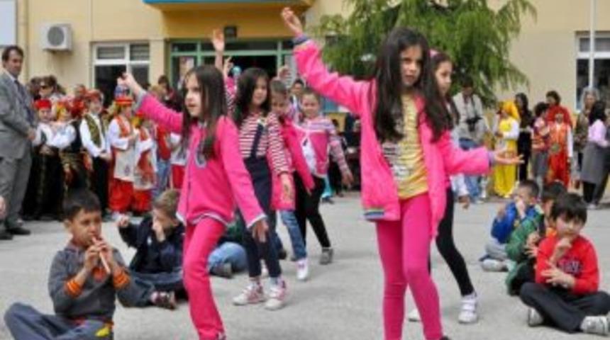 23 Nisan Coşkusu Okullarda Erken Başladı