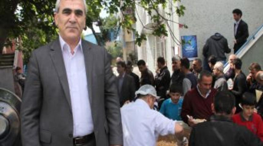 Kirmanlı Mahallesi'nde Kutlu Doğum Aşı Dağıtıldı